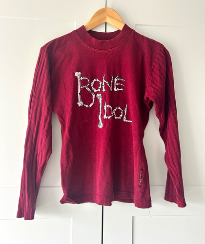 Vintage 1993 red dead - vintage, 'bone